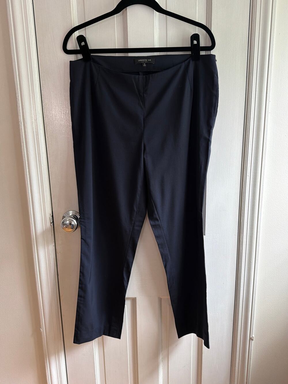 Lafayette 148 New York Black Virgin Wool Blend Cropped Pants - Size 10 - EUC
